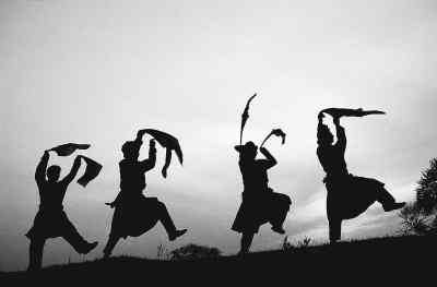 An exploration of Andai dance by Sharina